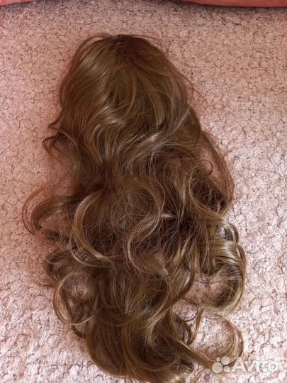 Хвост шиньон на крабе