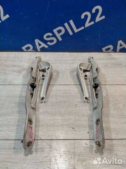 Петля крышки багажника Bmw 528I E39 M52 01/1999