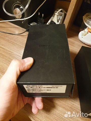 Коробк�а упаковка samsung s9