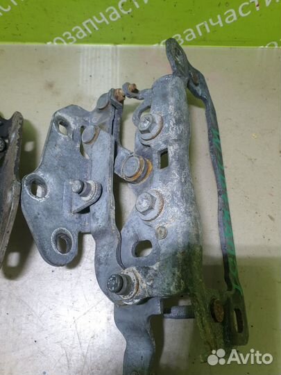 Петли капота Mercedes-Benz C207 E-Coupe М274 2.0