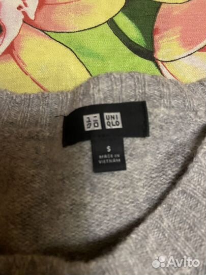 Свитер шерстяной мужской uniqlo