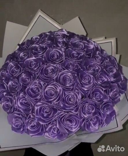 Атласные розы