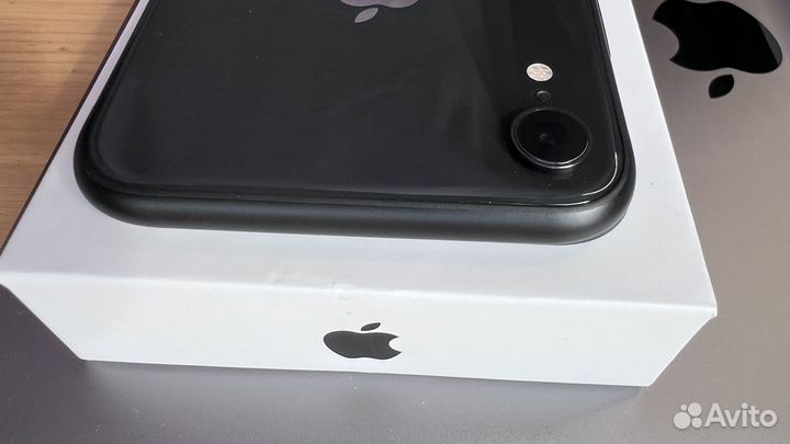 iPhone Xr, 128 ГБ