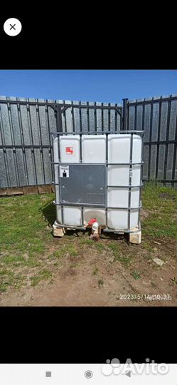 Емкость кубовая пластиковая б/у