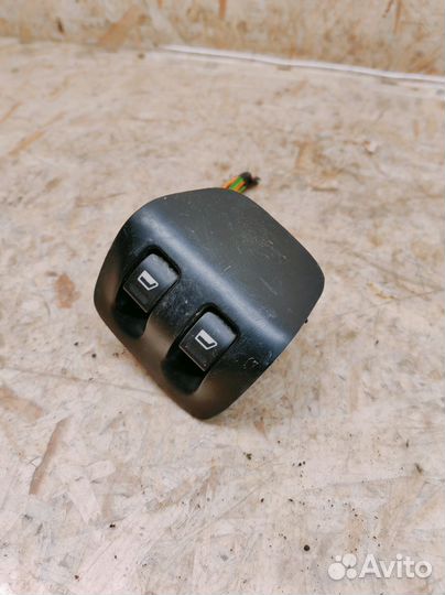 Кнопка стеклоподъемника Peugeot 206