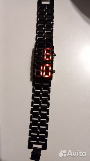 Продам часы