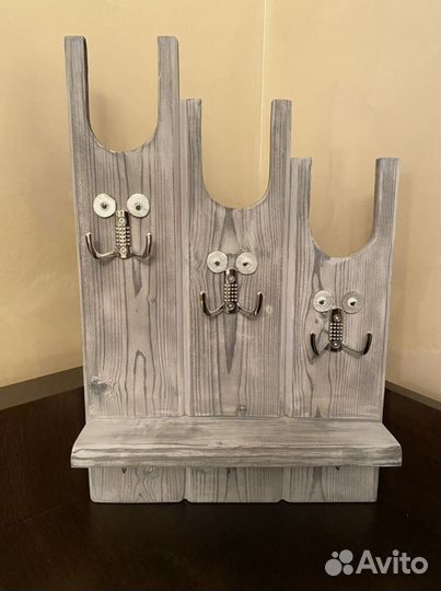 Ключница деревянная