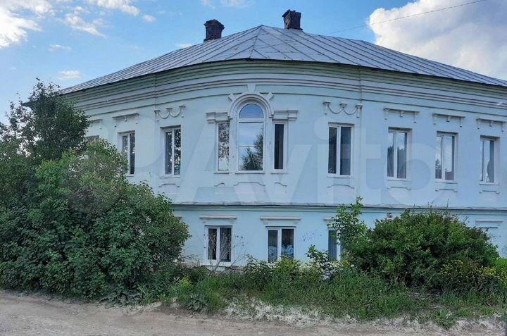 Дом 283 м² на участке 6 сот.