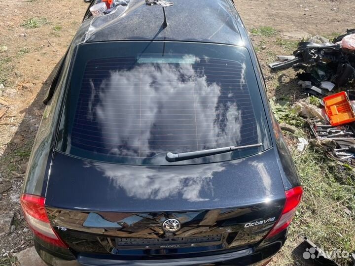 Крышка багажника Skoda Octavia A5 2013