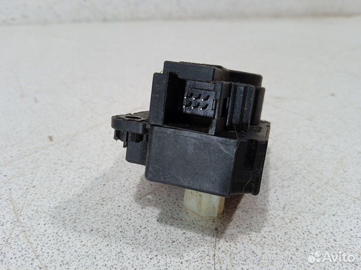 Моторчик заслонки печки