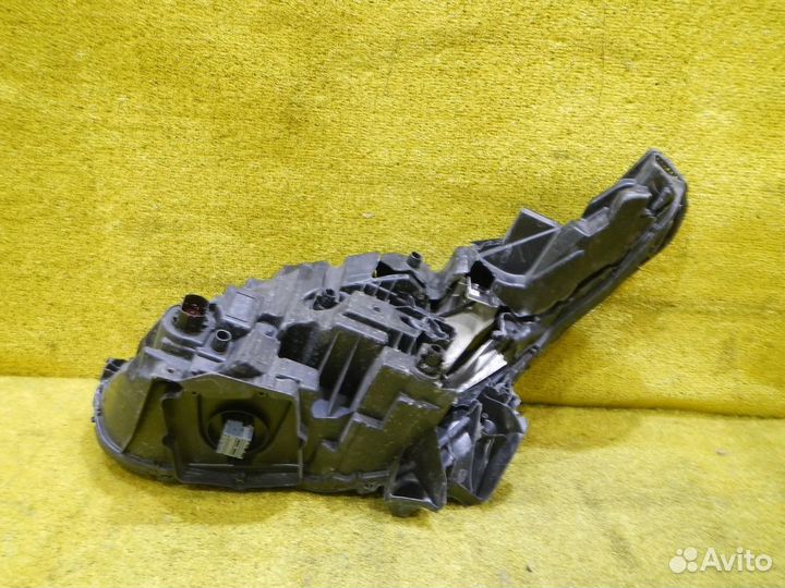 Фара правая Land Rover Range Rover Velar