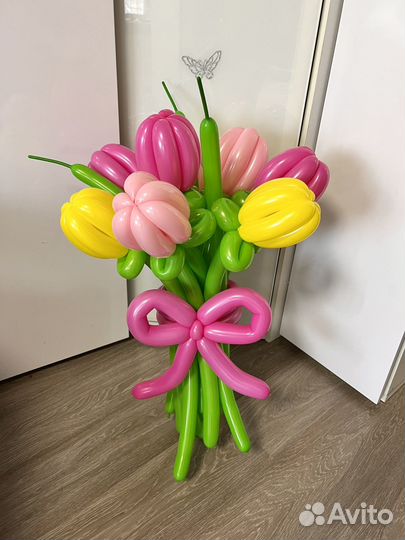 Букет тюльпанов из шаров