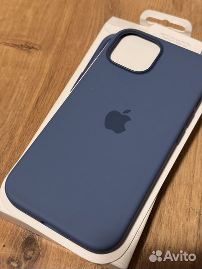 Чехол Apple Silicone Case iPhone 15 оригинал