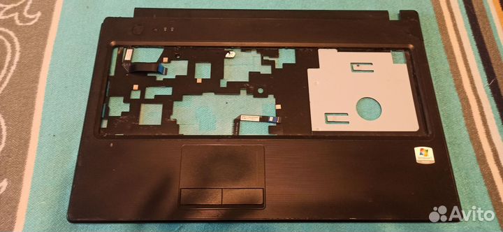 Топкейс ноутбука Lenovo G575