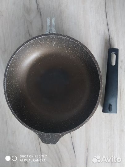 Сковорода kukmara 24 см б/у