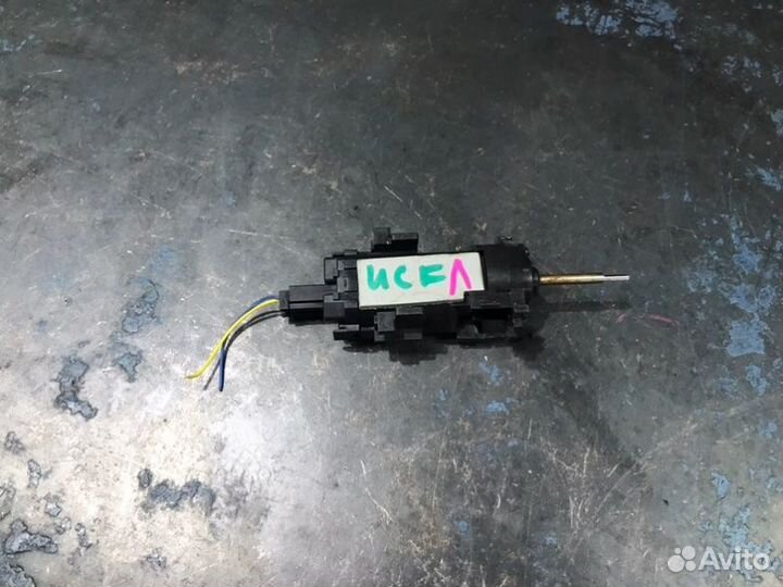 Механизм регулировки ремня левый Lexus Ls430 UCF30