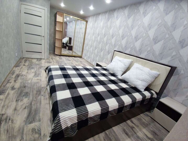 1-к. квартира, 36 м², 8/12 эт.