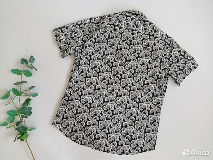 Рубашка мужская с коротким рукавом L