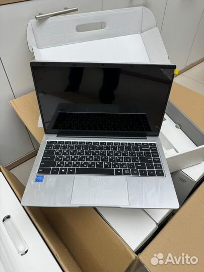 Ноутбук новый