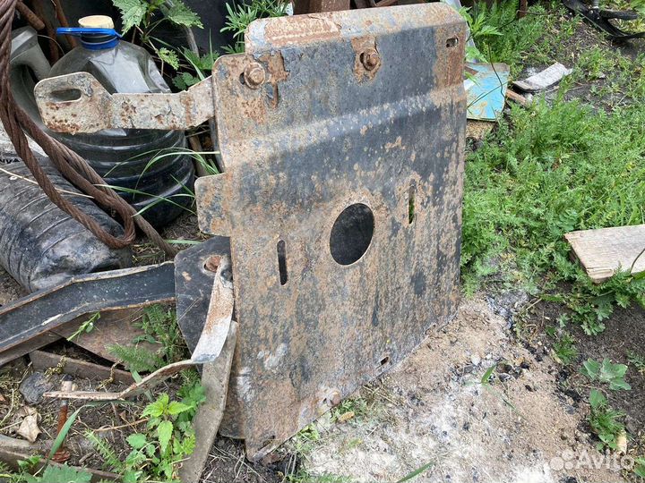 Фаркоп на УАЗ patriot