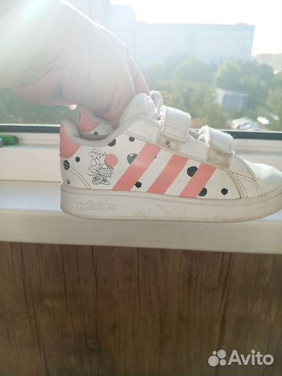 Кеды adidas для девочки 24