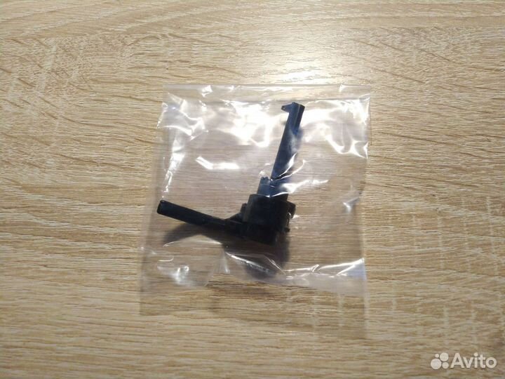 Флажок датчика кассеты HP