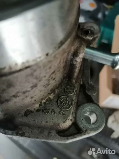 Водяная помпа шкода йети