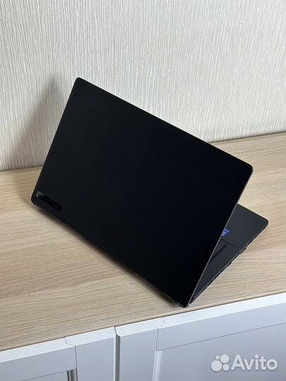 Asus Zephyrus M16 i9-12/24gb/3070Ti New