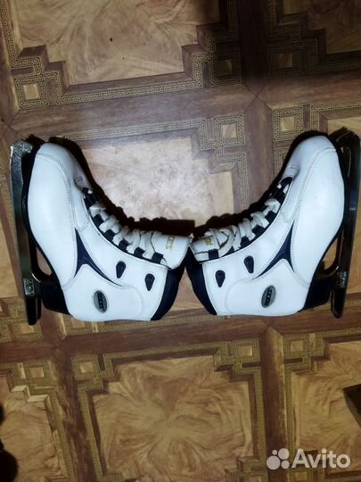 Коньки фигурные Roces р.36 на 35