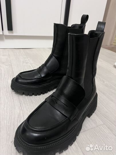 Ботинки женские 38
