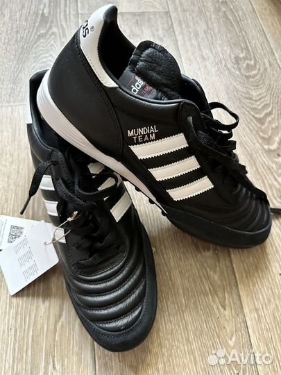 Бутсы,грунтовки,шиповки Adidas Mundial