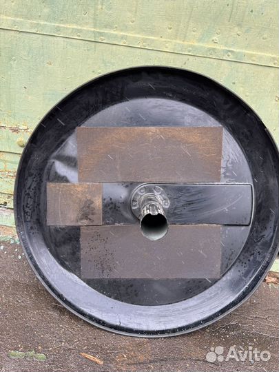 Крышка на запаску g class