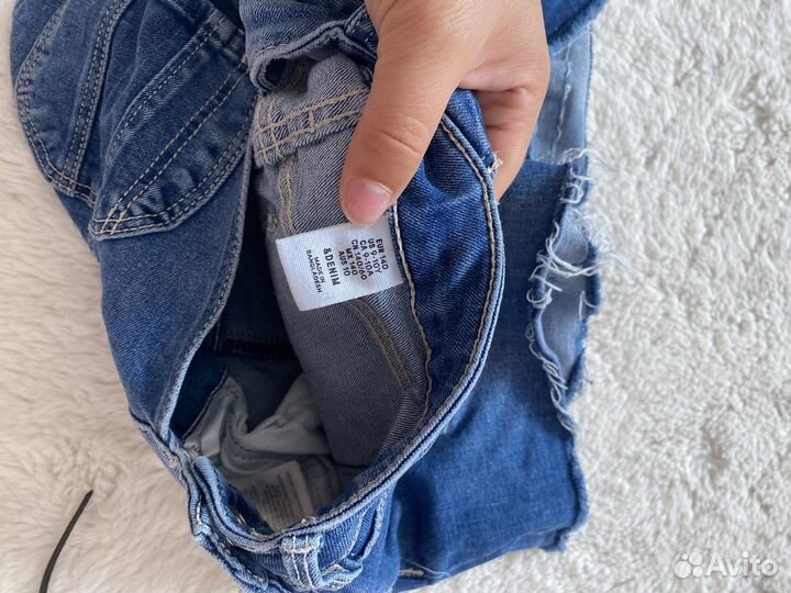 Полукомбинезон и шорты джинсовые 128 134