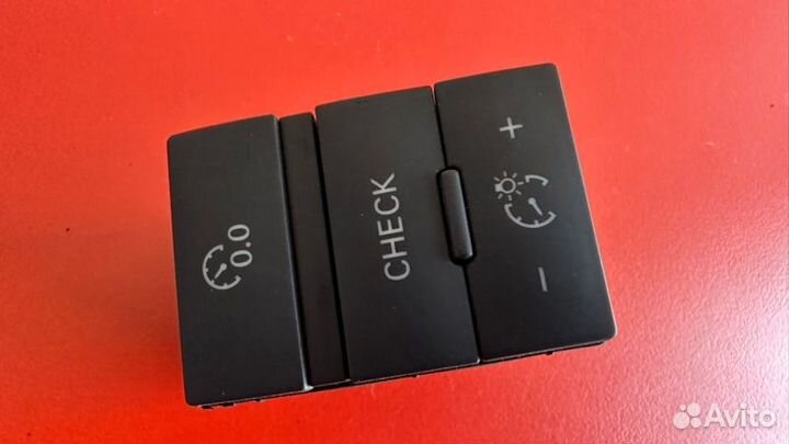 Кнопка Audi A6 C6 AUK 3.2 2008