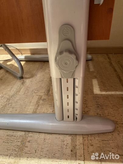 Растущая парта и стул дэми