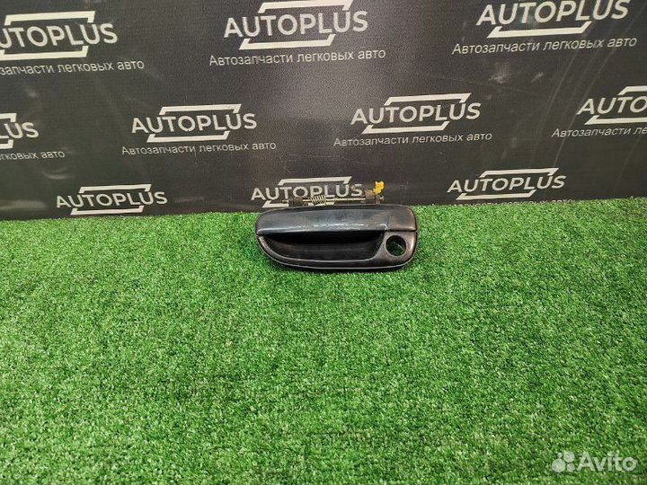 Ручка двери передняя левая Hyundai Accent седан