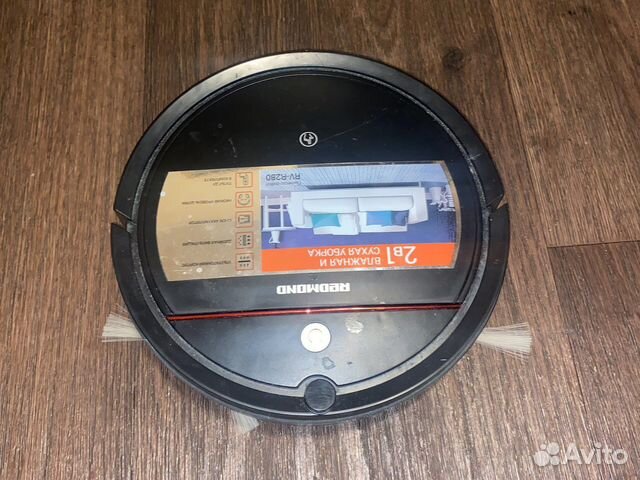 Робот пылесос