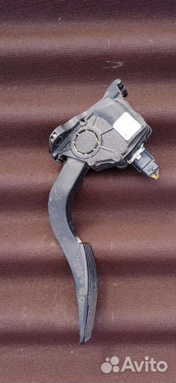 Педаль газа Chevrolet Cobalt 96858781 T250, L2C