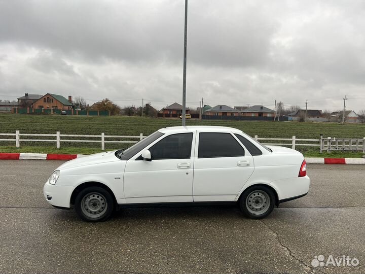 LADA Priora 1.6 МТ, 2014, 250 000 км