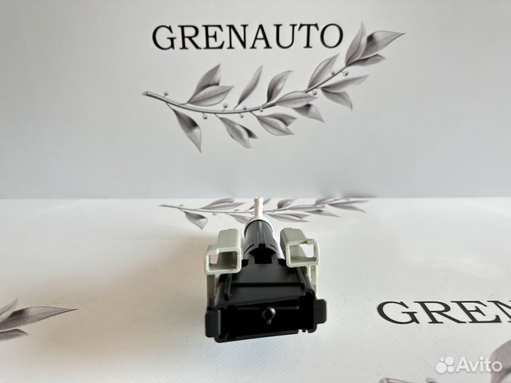 Mazda 6 GJ форсунка омывателя фары правая 12-15