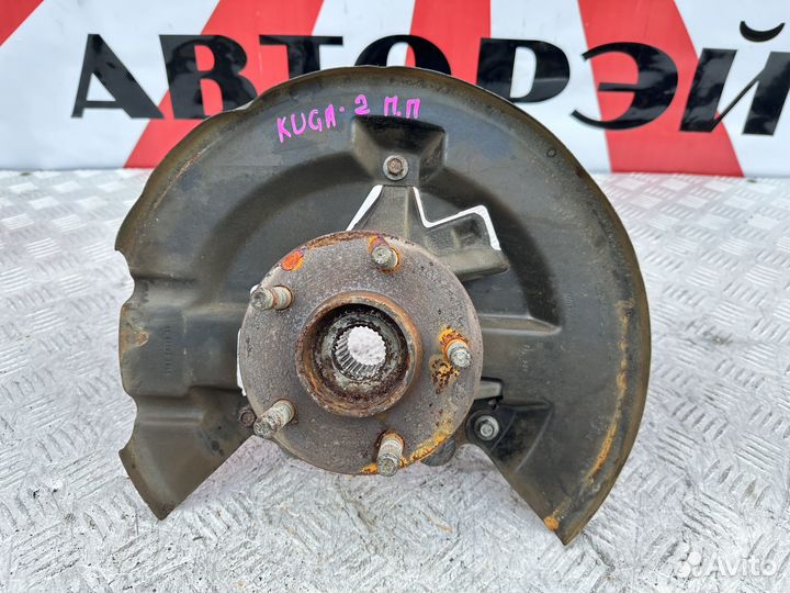 Кулак передний правый Ford Kuga 2