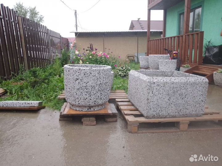 Горшок цветочный