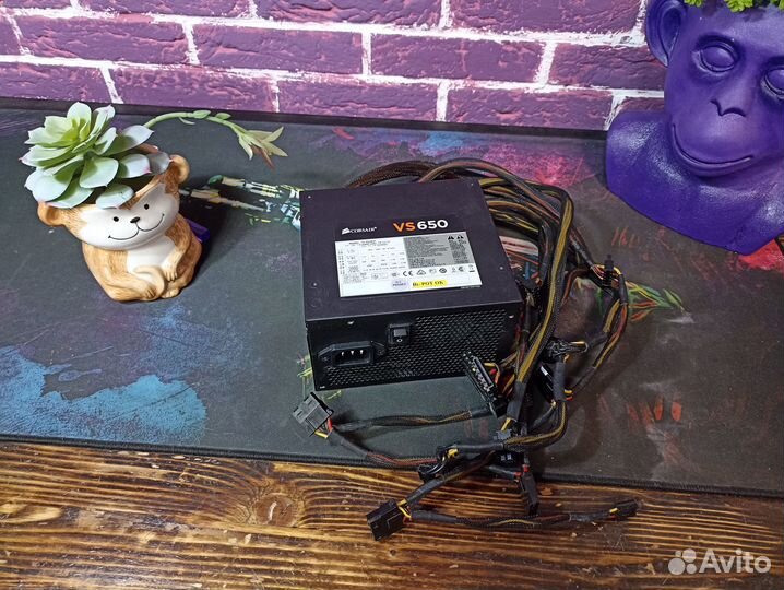 Блок питания Corsair VS 650