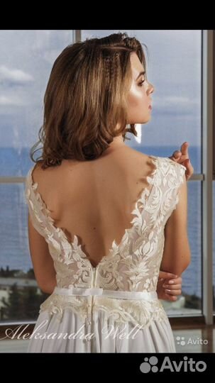 Фирменное Свадебное платье для торжества