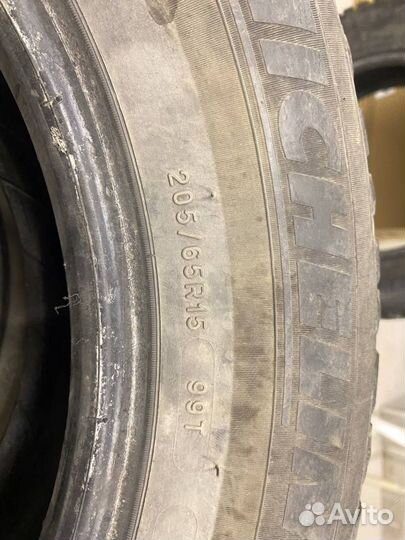 Michelin X-Ice North 3 205/65 R15