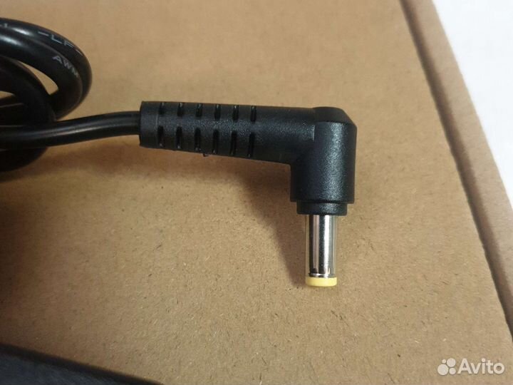 Блок питания для ноутбука 19V-3.42A 65w 5.5x1.7mm