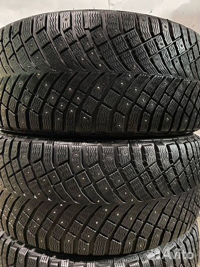 Michelin X-Ice North 4 SUV 255/45 R20 105T