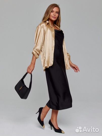 Золотой женский костюм двойка