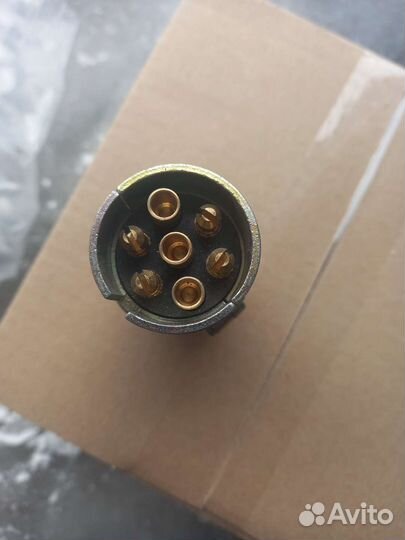 Вилки и розетка для прицепа,тягача