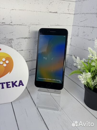 iPhone 8 Plus, 64 ГБ